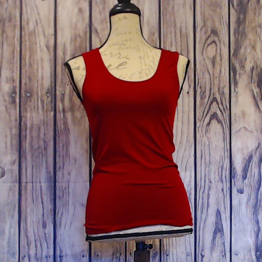Unknown Brand in Women Top